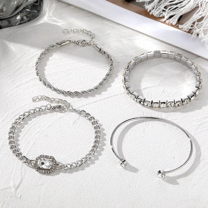 Sparkling Moments Bracelet Collection
